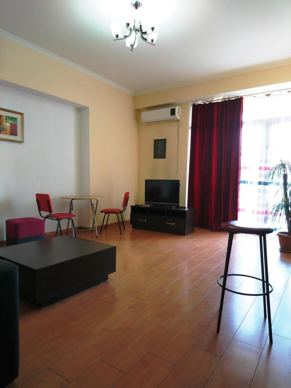 Luxury Apartment In The Centre Of Ereván Exterior foto