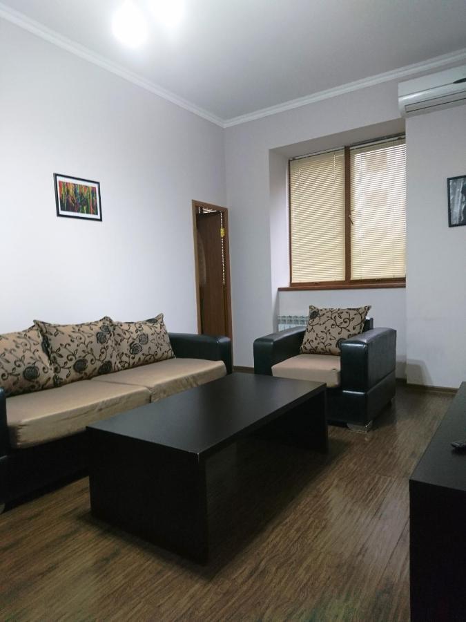Luxury Apartment In The Centre Of Ereván Exterior foto